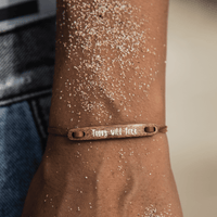 float Message Armband Young Wild & Free